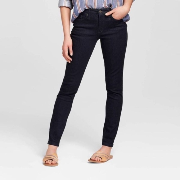 Universal Thread Denim - Universal Thread Black High Rise Soft Jeans